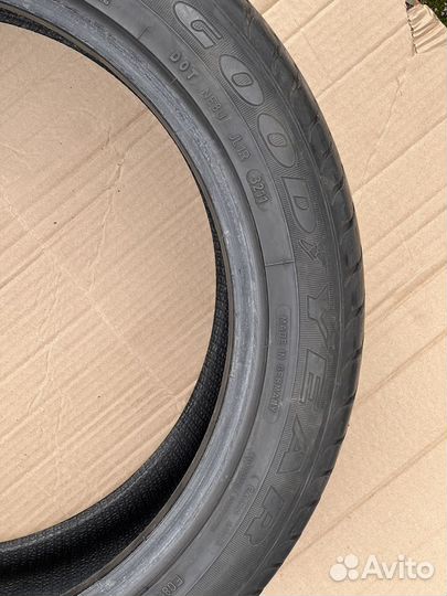 Goodyear EfficientGrip 245/45 R18