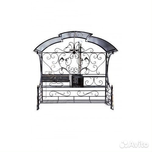Кованый мангал с крышей