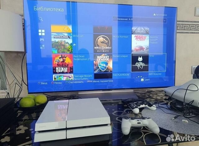 Sony playstation 4 + 600 игр