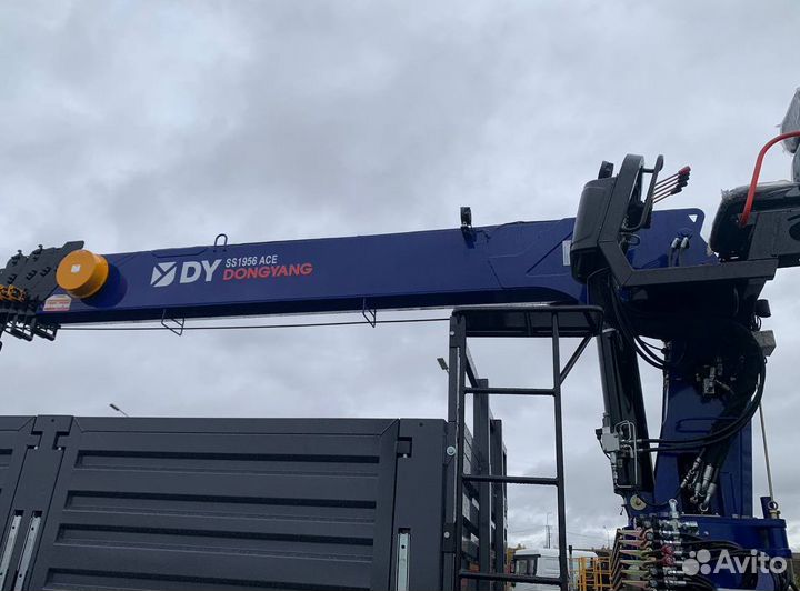 Shacman (Shaanxi) X3000 с КМУ, 2024