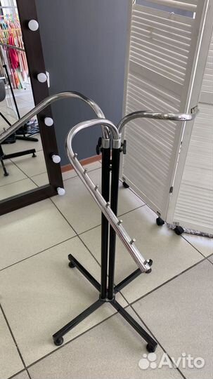 Вешалка напольная