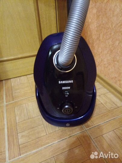 Пылесос Samsung 2000W