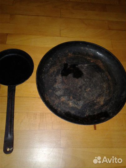 Чугунная сковорода СССР новая