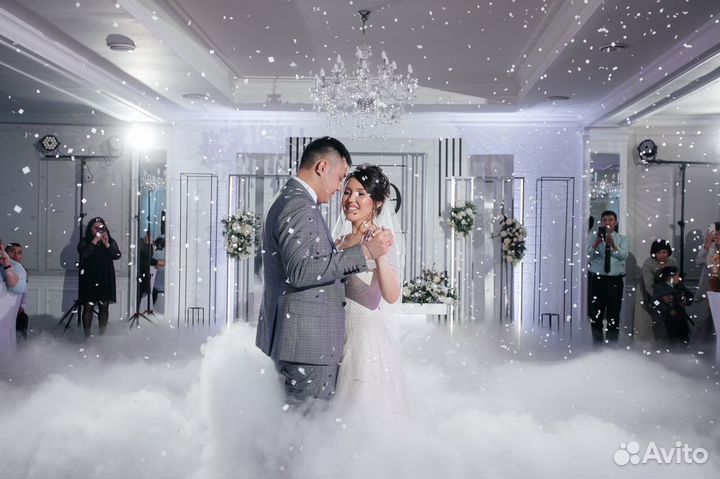 Тяжелый дым / Конфетти / Холодные фонтаны /Снег