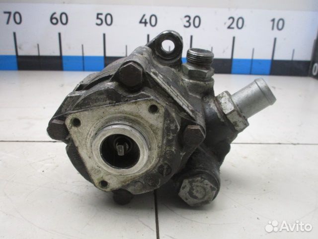 Насос гидроусилителя Iveco Stralis