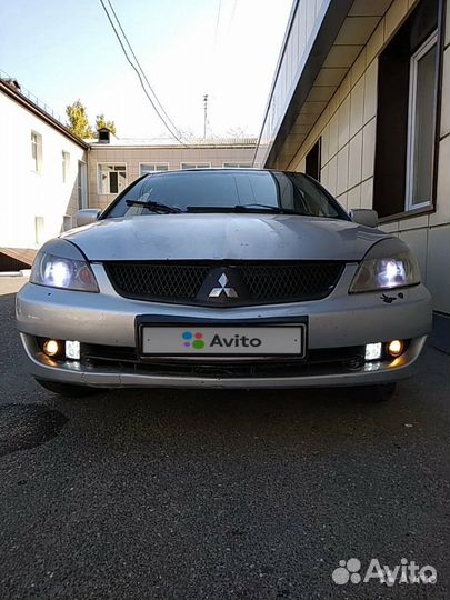 Mitsubishi Lancer 1.6 МТ, 2004, битый, 312 000 км