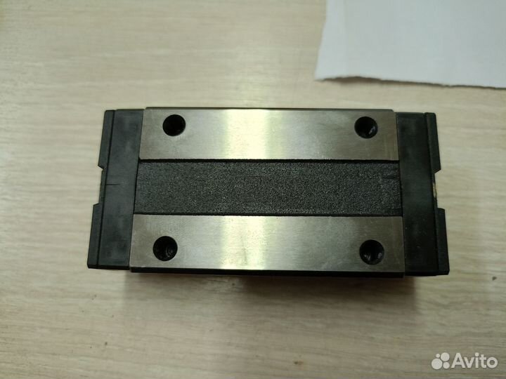 Линейный подшипник- каретка AMT MSA20-LS-FS-N