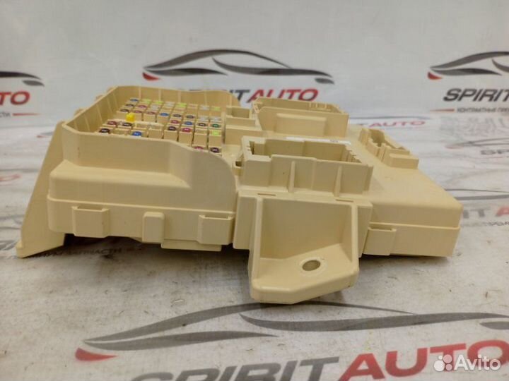 Блок предохранителей салонный Kia Sedona 3 G6DH