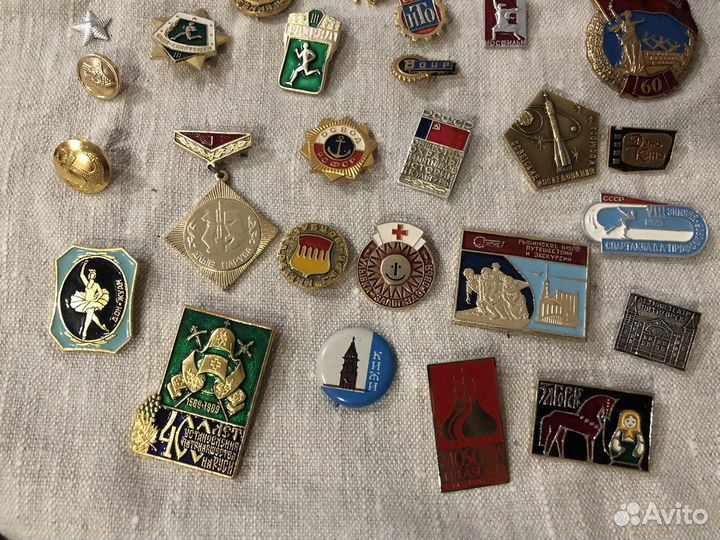 Коллекция значков