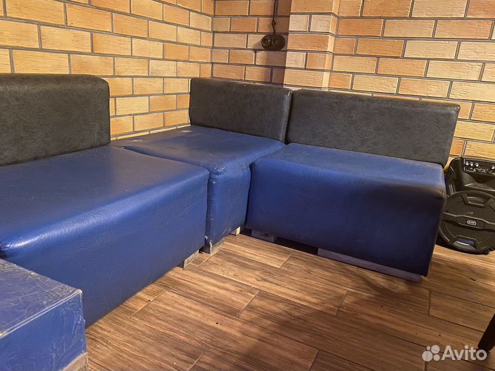 Диван для дачи, улицы