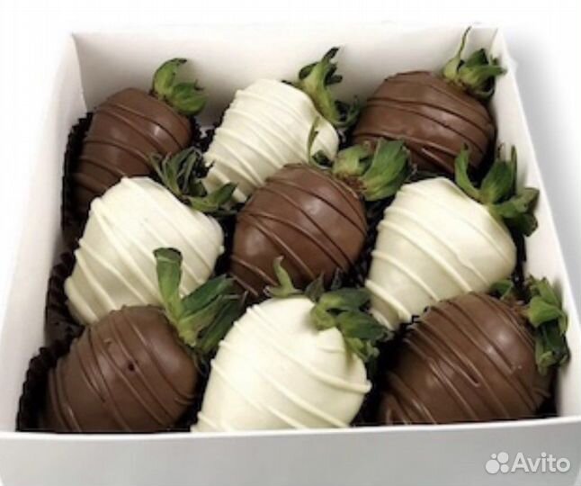 Клубника в шоколаде, шоко-буквы, капкейки