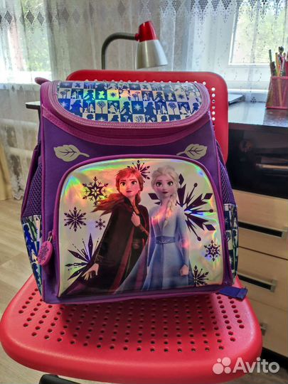 Школьный ранец