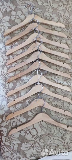 Вешалки плечики IKEA детские деревянные