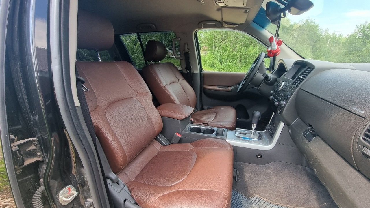 Nissan Pathfinder: фото владельца