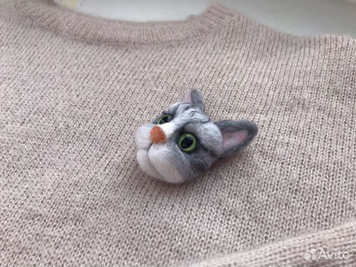 Брошь кошка ручной работы