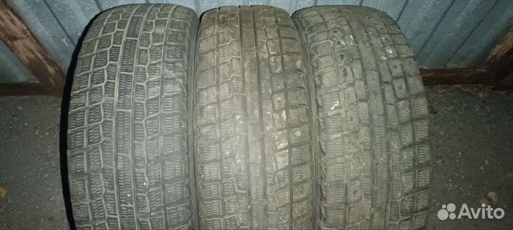 Yokohama Ice Guard IG20 215/60 R16 95Q