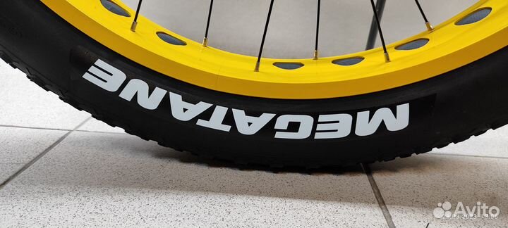 Велосипед TT Flex 26 джип среди велосипедов