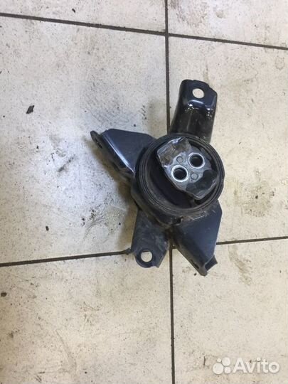 Подушка коробки передач левая Hyundai Santa Fe DM