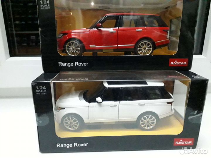Модели Range Rover в масштабе 1:24