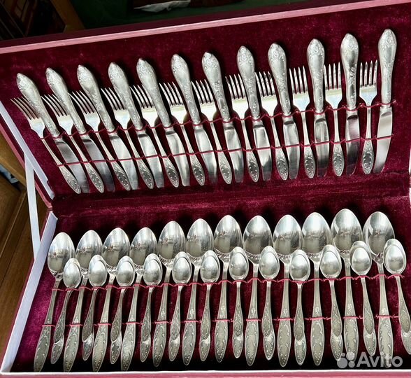 Мельхиор Кольчугино новый столовый набор 60 приб