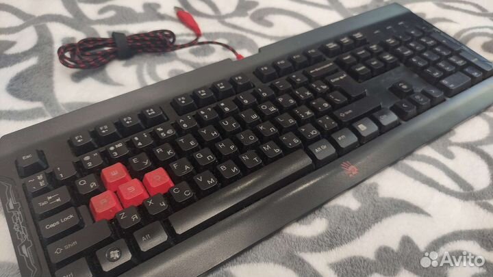 Игровая клавиатура bloody