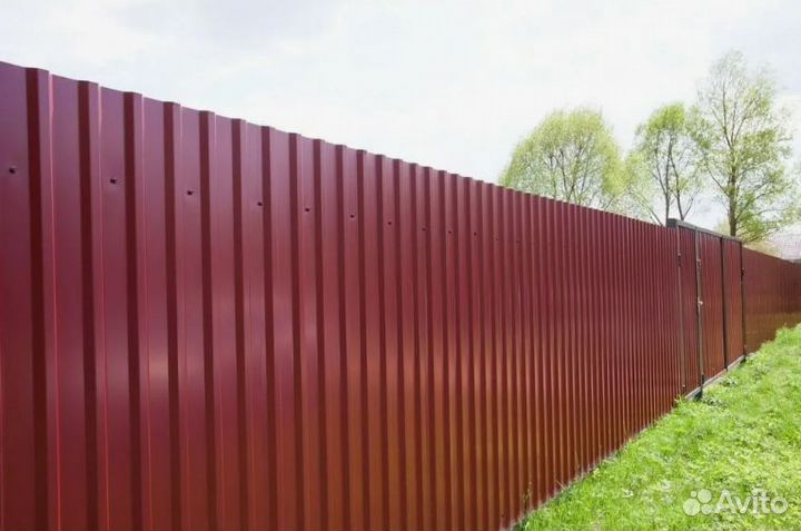 Монтаж под ключ забора из профнастила
