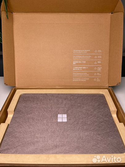 Microsoft Surface Laptop Studio i7 - 11370h / 32gb