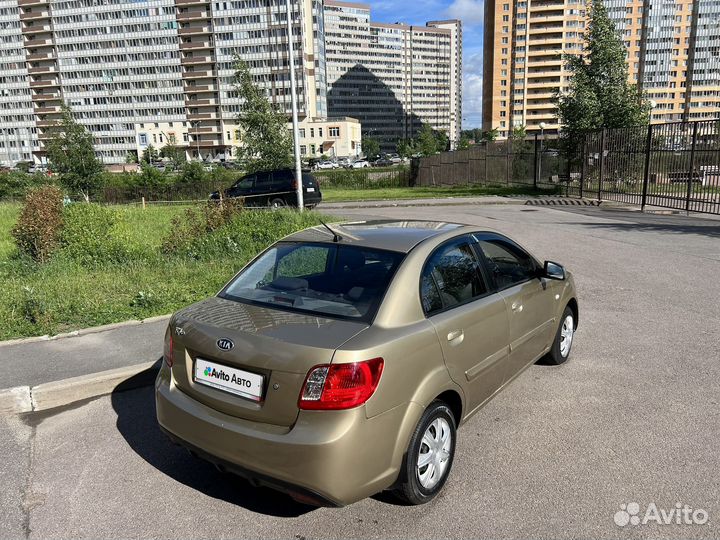 Kia Rio 1.4 AT, 2010, 181 200 км