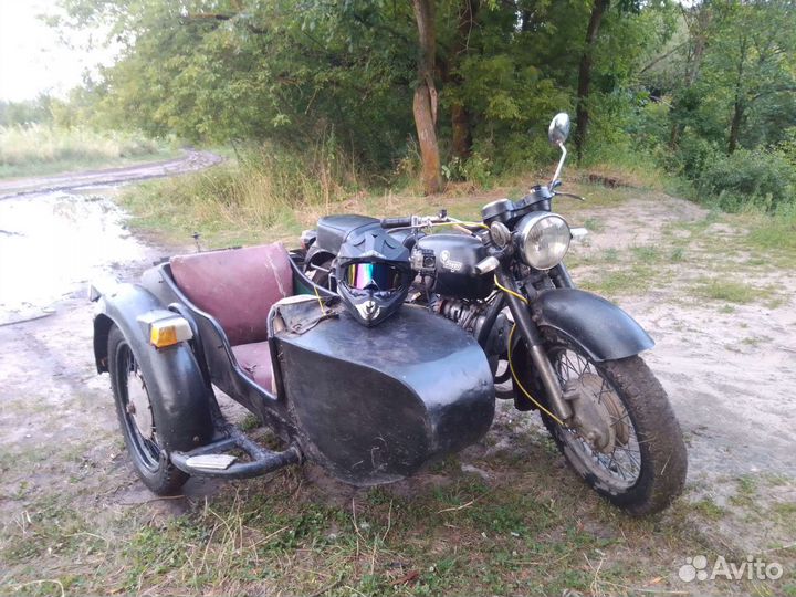 Мотоцикл днепр