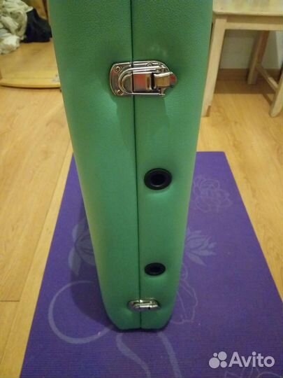 Массажный стол