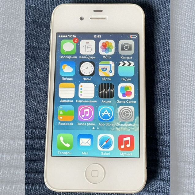 iPhone 4, 16 ГБ, 1 SIM