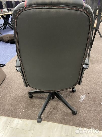 Компьютерный стул