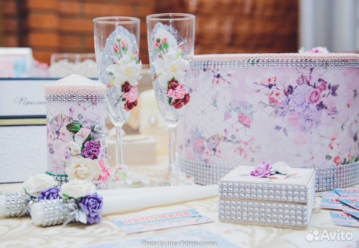 Свадебные аксессуары/Бокалы/свечи/казна/декор