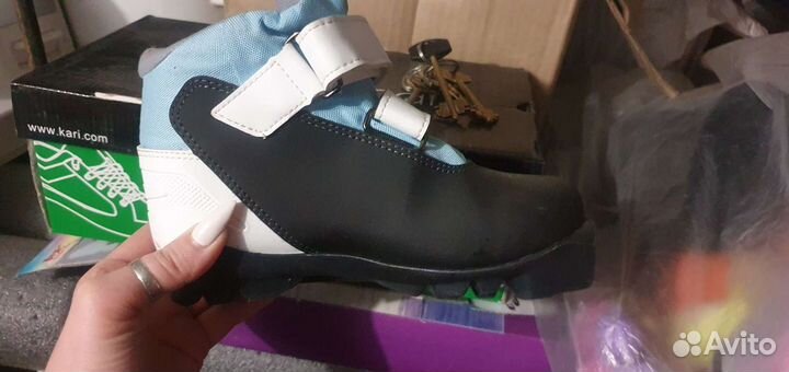 Лыжные ботинки