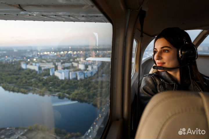 Полет на частном самолёте над Москвой