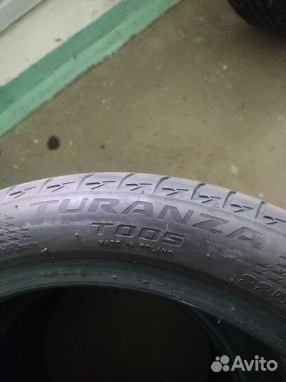 Bridgestone Turanza T005 225/45 R18