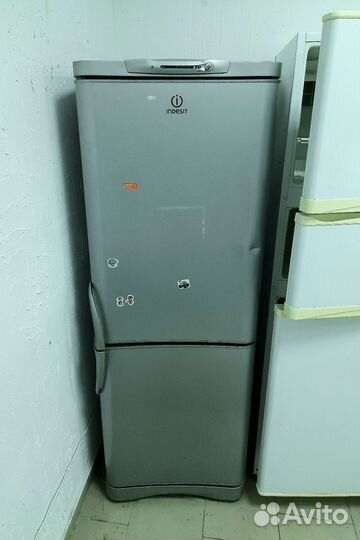 Холодильник Indesit 1,67м