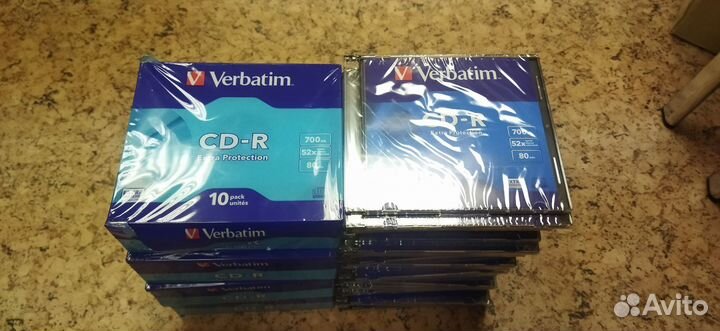 Диски CD R новые в коробках Verbatim 88 штук