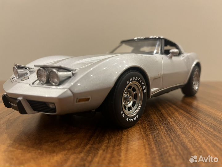 AutoArt 1/18 Chevrolet Corvette 1978