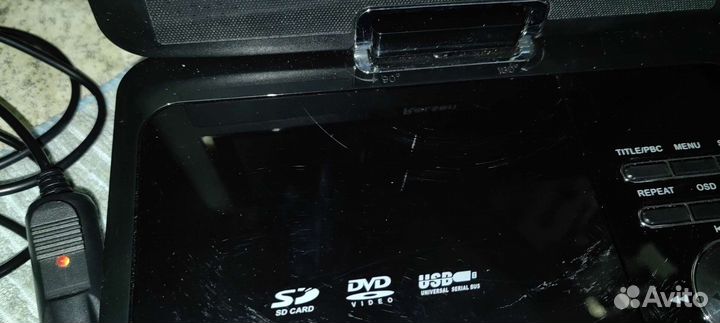 Портативный видеопроигрыватель
