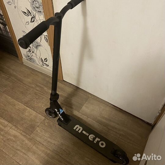 Трюковой самокат Micro ramp