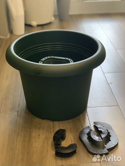 Подставка-горшок под ёлку б/у