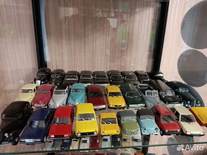 Автомобили модели Автолегенда