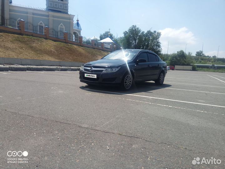 Opel Astra 1.8 AT, 2009, 350 000 км