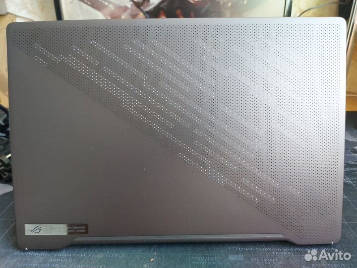 Asus ROG Zephyrus G14 GA401QM-HZ190T