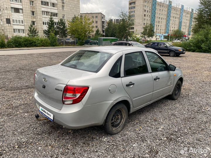 LADA Granta 1.6 МТ, 2015, 131 000 км