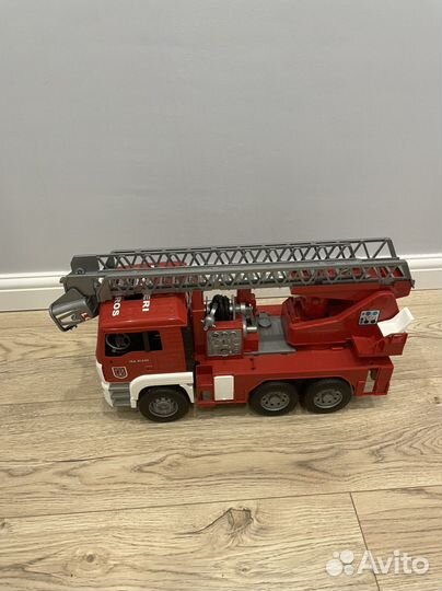 Пожарная машина bruder