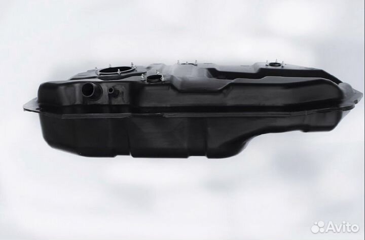 Топливный бак Mitsubishi Lancer 9