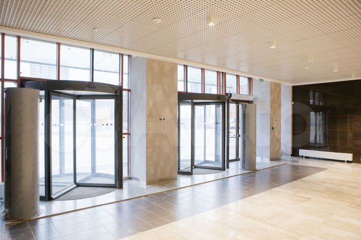 Офис, бизнес центр 21753.2 м²