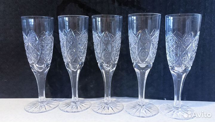 Хрустальные бокалы для шампанского